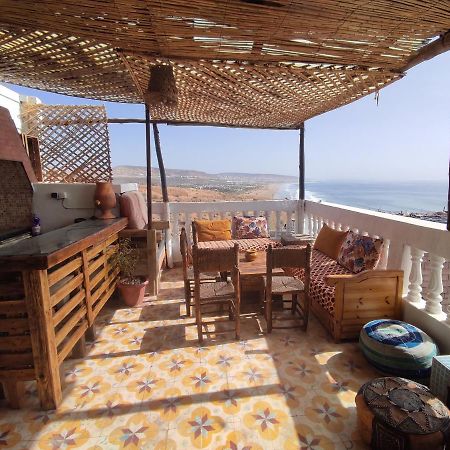 Red Carpet Surf House Apartment Taghazout Bagian luar foto