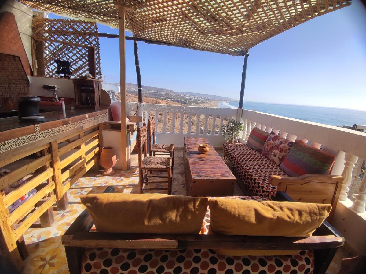 Red Carpet Surf House Apartment Taghazout Bagian luar foto