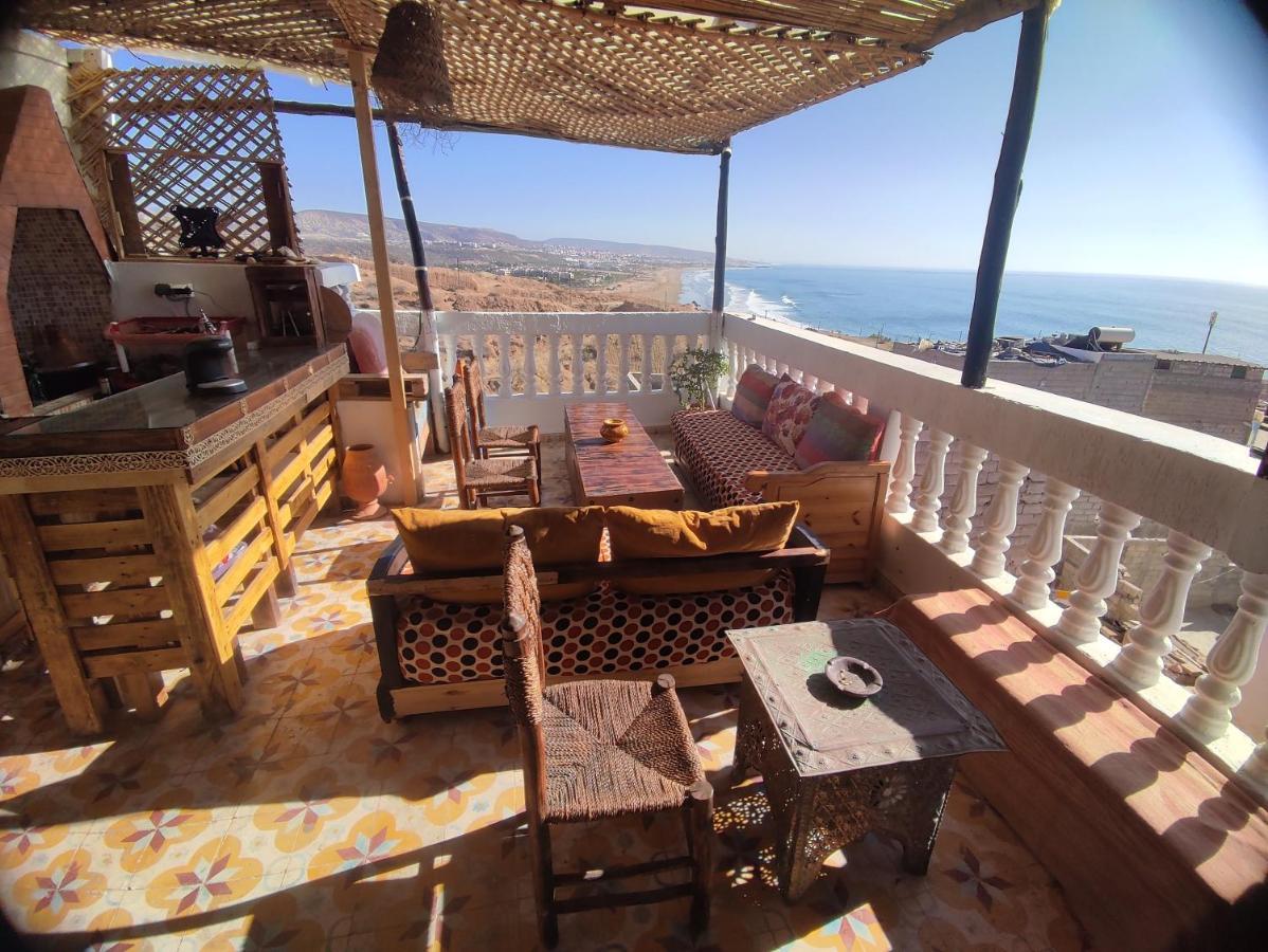 Red Carpet Surf House Apartment Taghazout Bagian luar foto