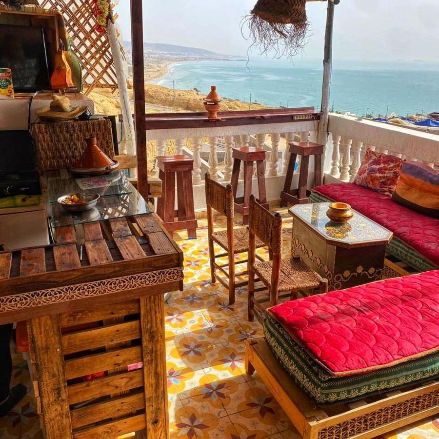 Red Carpet Surf House Apartment Taghazout Bagian luar foto
