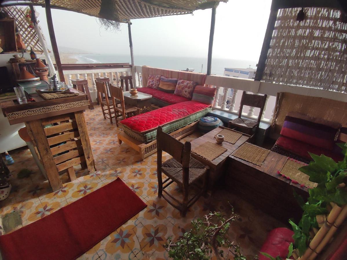Red Carpet Surf House Apartment Taghazout Bagian luar foto