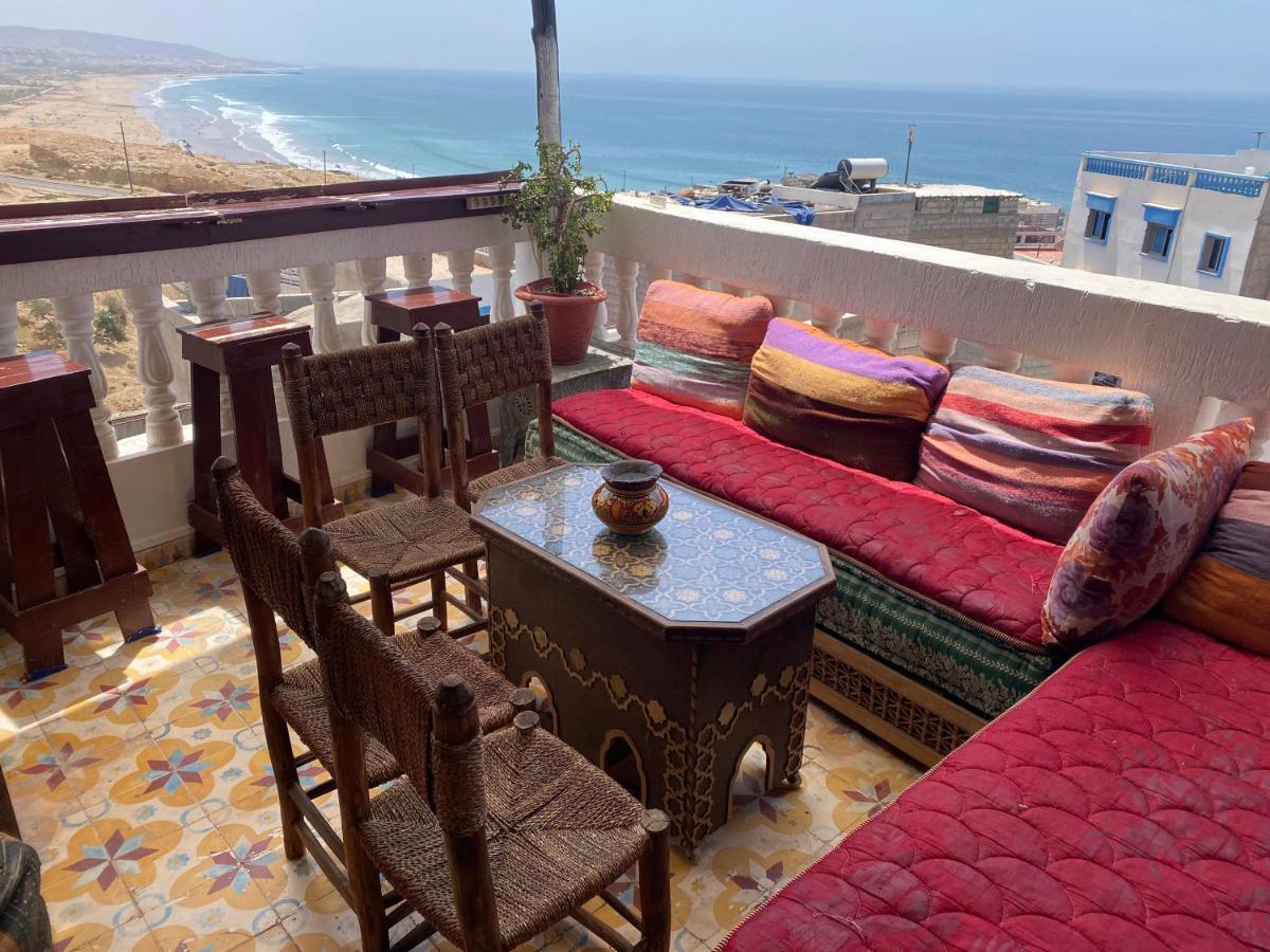 Red Carpet Surf House Apartment Taghazout Bagian luar foto