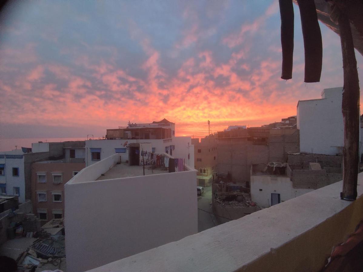 Red Carpet Surf House Apartment Taghazout Bagian luar foto